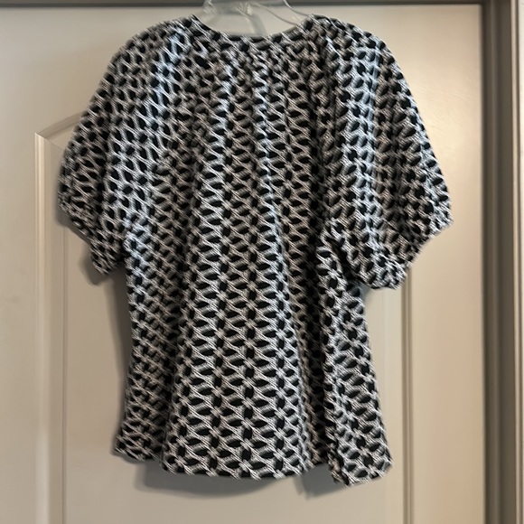 LOFT Blouse - Picture 2 of 5